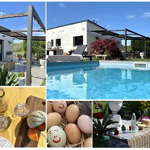 Ferienhaus Le Galinié Chic'art. Un Bel Atelier Avec Piscine, Carpentras