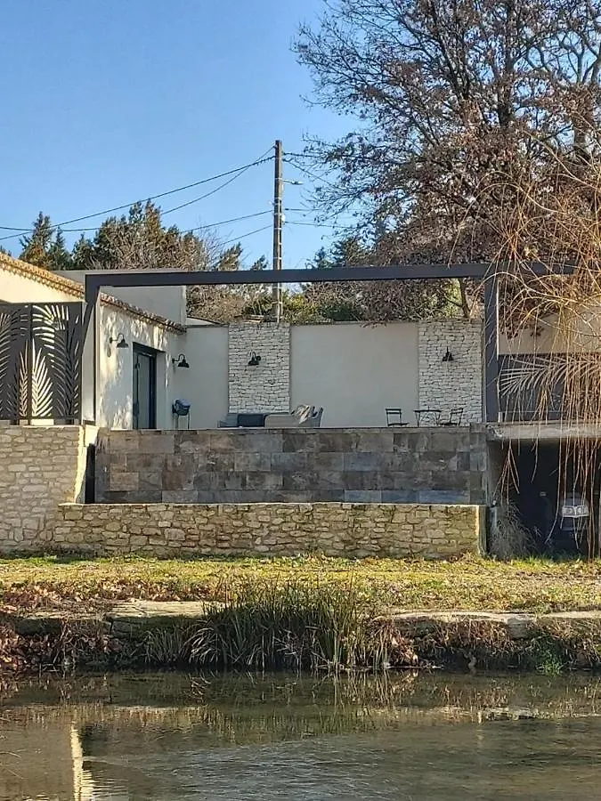 Un Petit Coin De Bali Avec Spa Et Piscine Prives Carpentras Holiday home